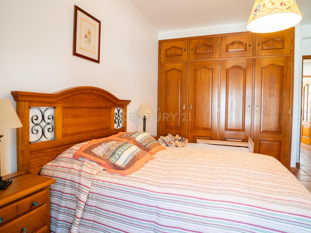 Moradia geminada em Torres Vedras - 4 Quartos e 3 Casas de Banho - Image 28