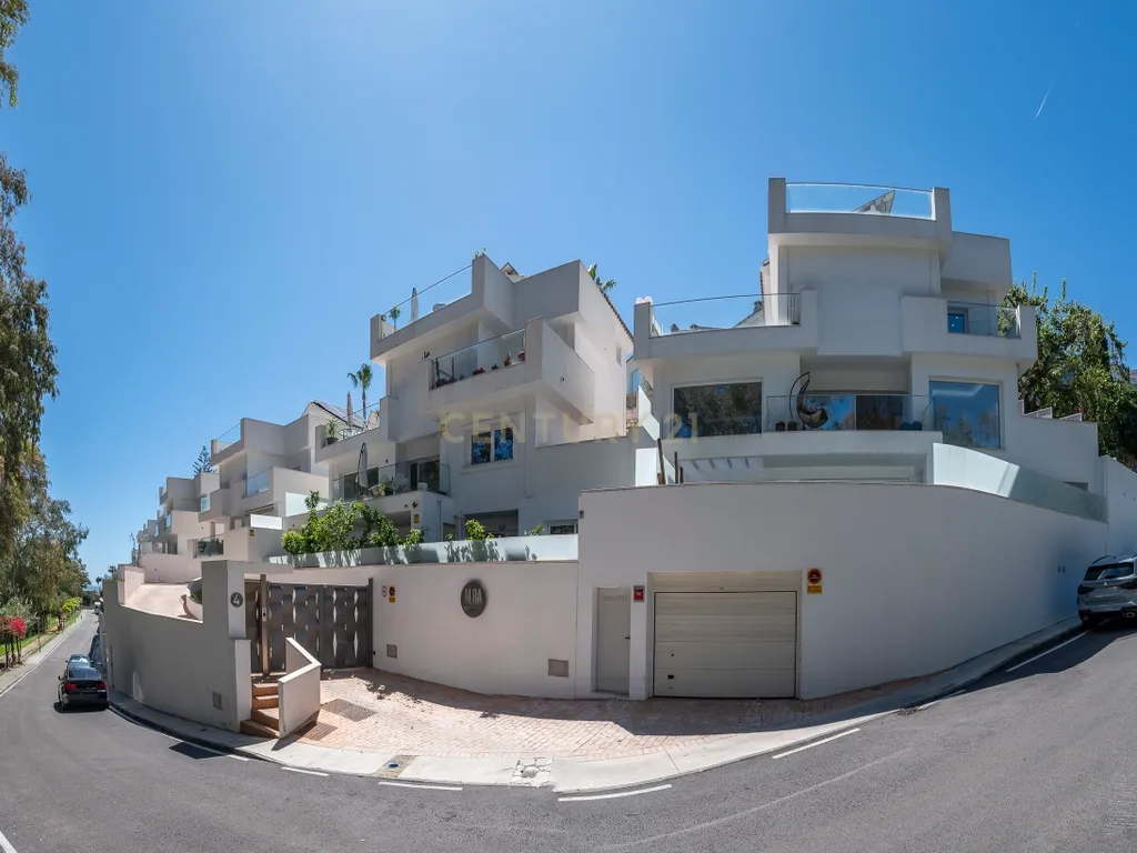 Moradia de Luxo a 500 Metros da Praia - Image 44