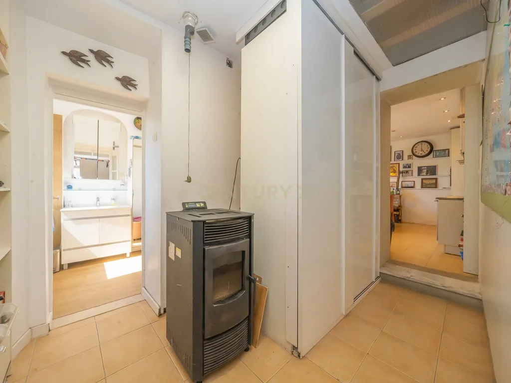 Apartamento com charme em Setúbal com uma vista soberba para o rio e terraço - Image 21