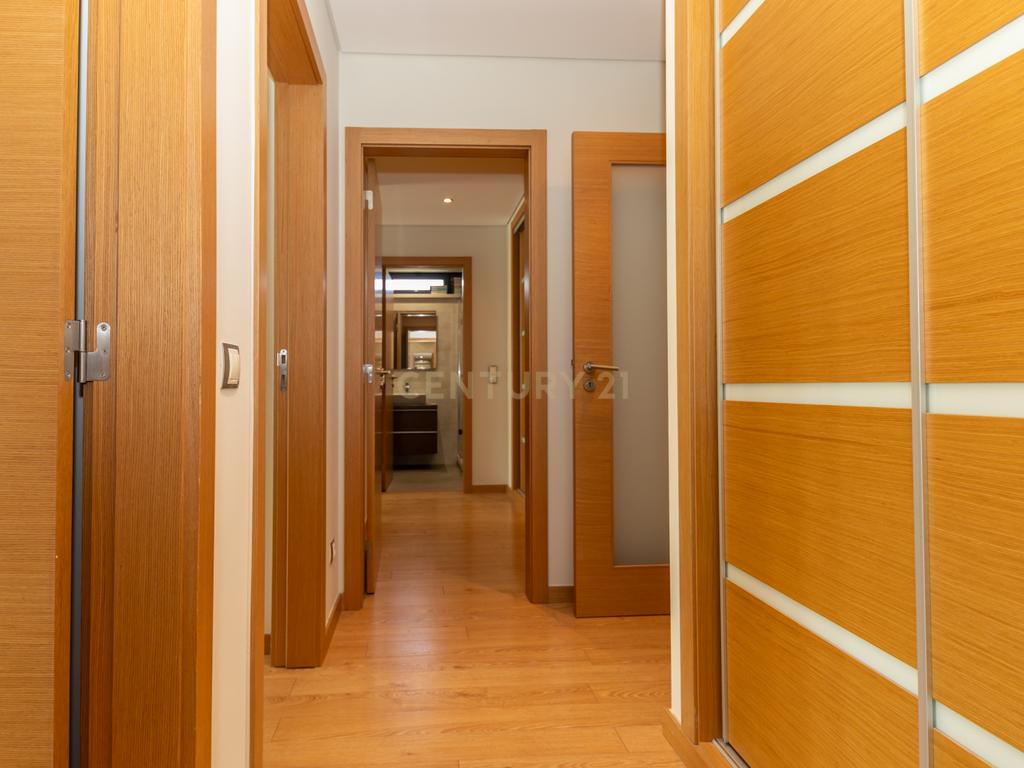 Apartamento T3 Com Box - Varandas Montijo - Image 20