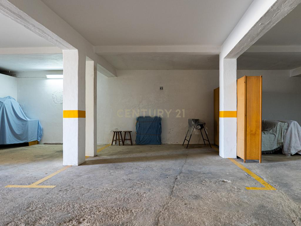 Apartamento com Vista Piscina em Condomínio Privado – VILAMAR (Porches, Algarve) - Image 21
