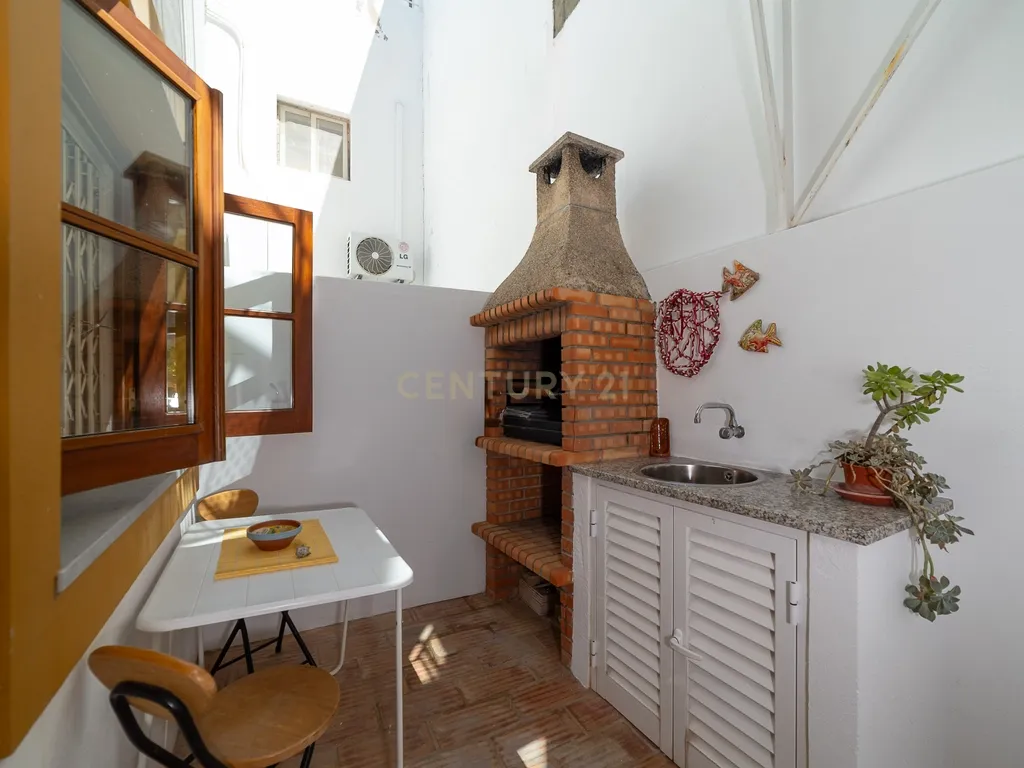 Moradia de Charme T2+1 no Centro Histórico de Tavira - Image 16
