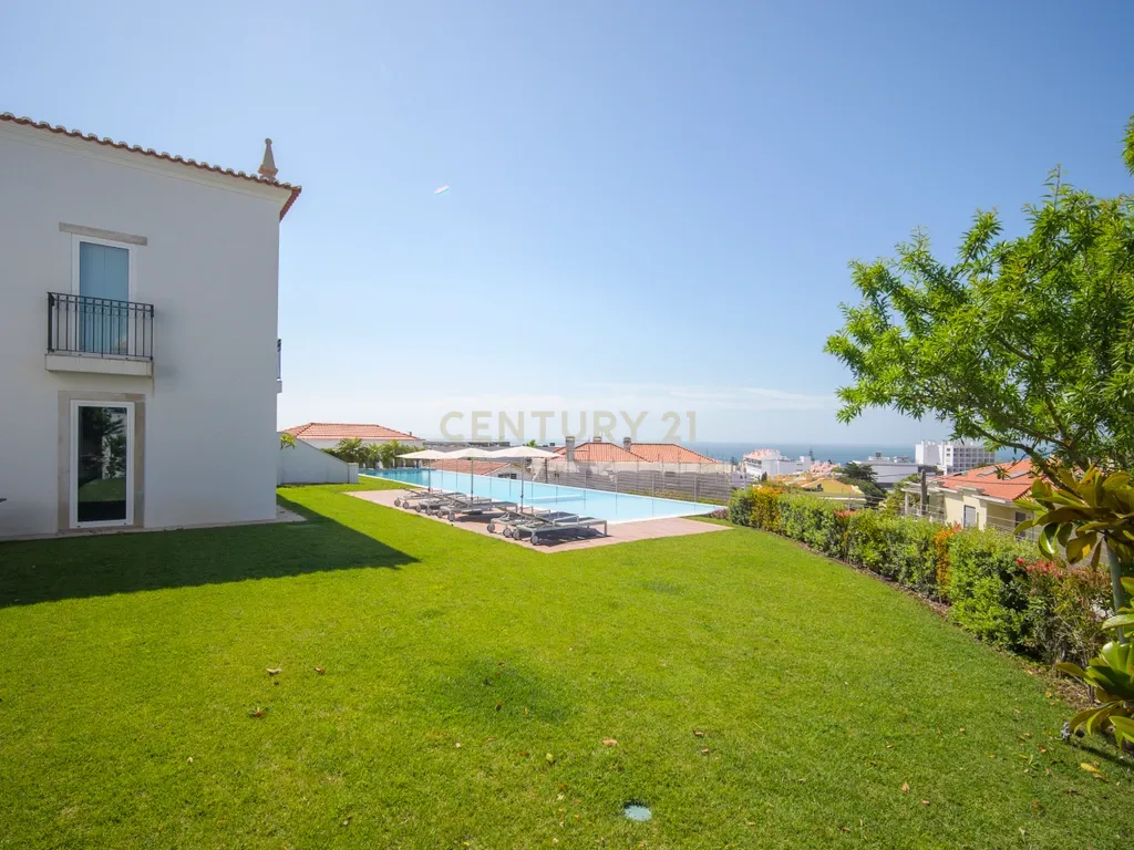 Apartamento T4 com Vista Mar em Condomínio Privado – Monte Estoril - Image 35