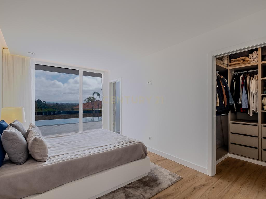 Villa Grata, uma moradia térrea de luxo e conforto únicos ! - Image 35