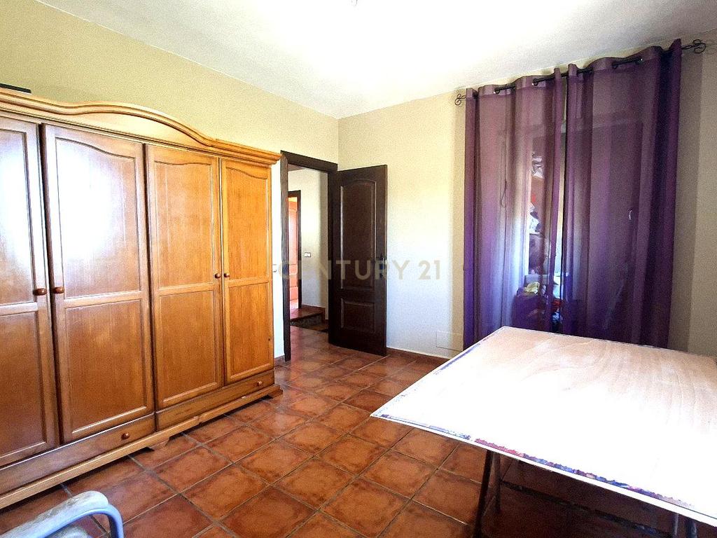 Moradia andaluza independente com piscina privada, jardim bem cuidado, cozinha exterior com churrasqueira e charme tradicional na tranquila zona residencial de Los Arroyos (Arriate), a apenas 10 minutos de Ronda e a menos de uma hora da Costa del Sol — pronta a habitar. - Image 32