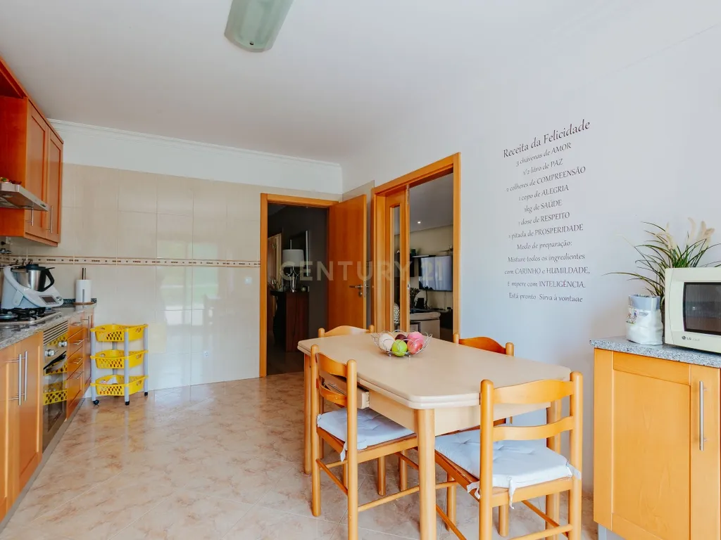 MORADIA T3 NAS FONTAINHAS - Image 10