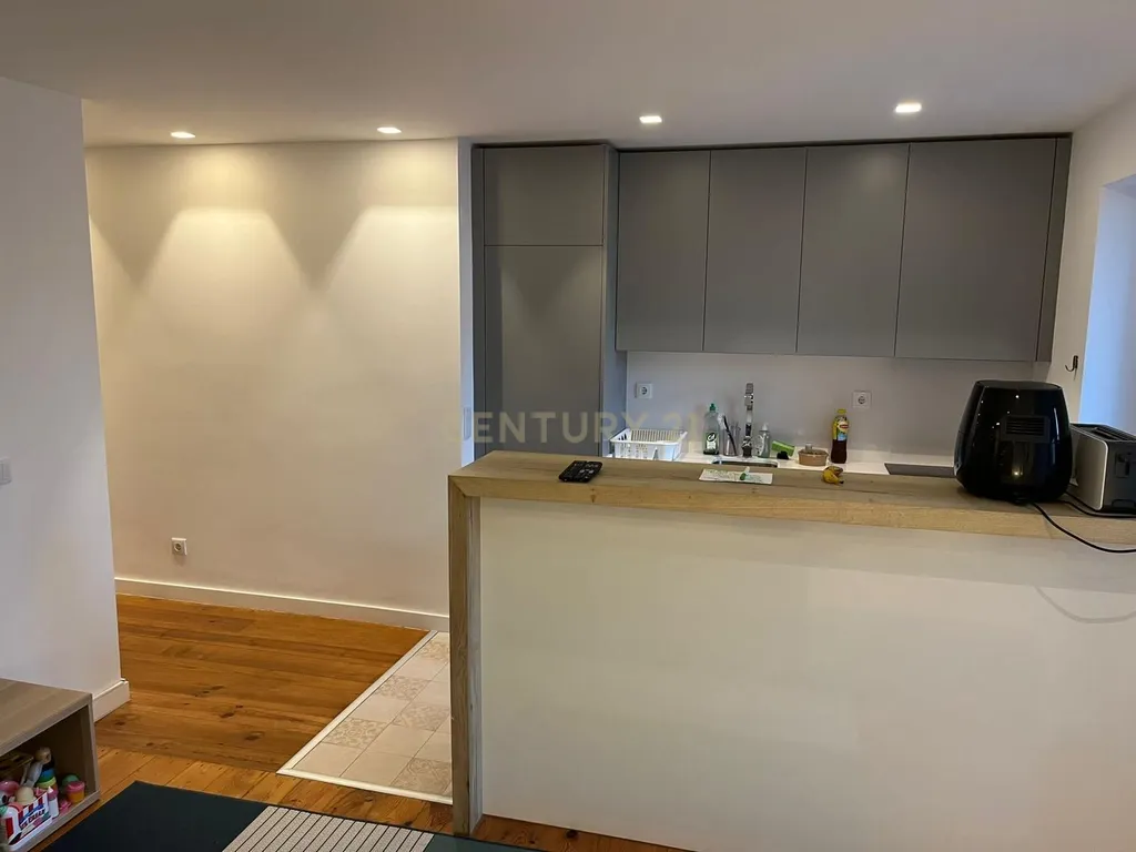 Apartamento T2 em Campo de Ourique - Image 27