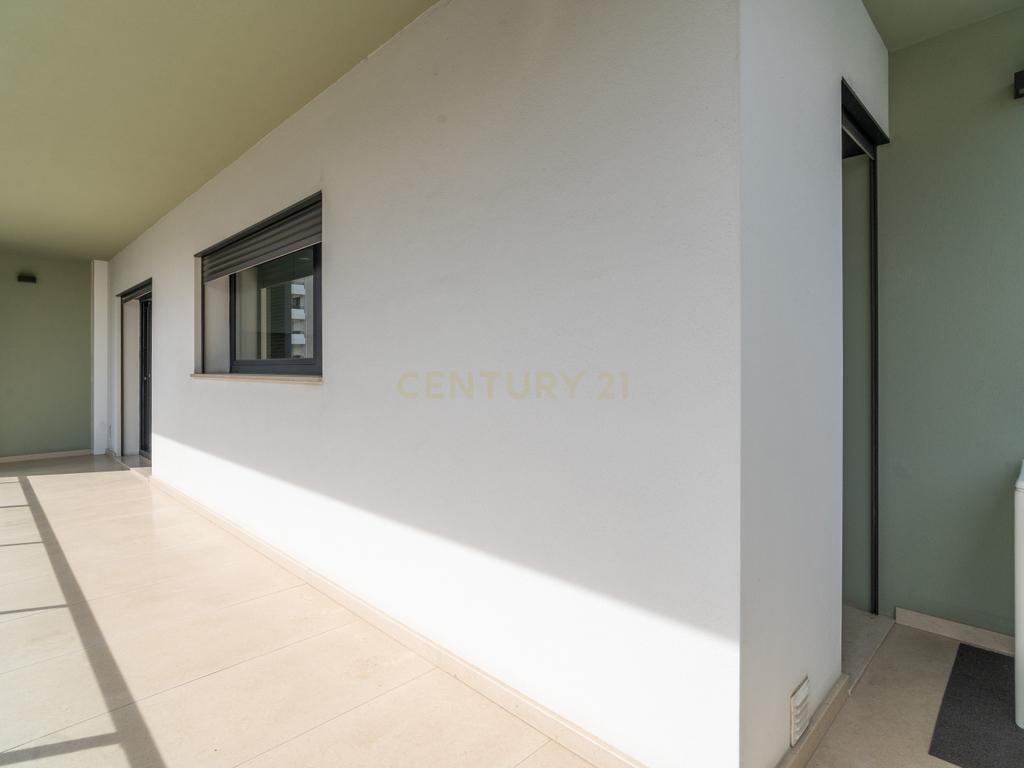Requintada Penthouse T6 em Celas - Coimbra - Image 9