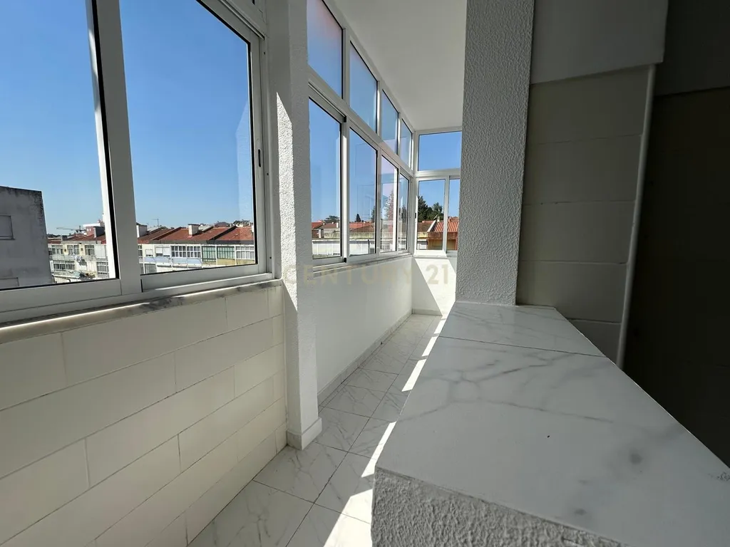 Arrendamento T3 Mercês - Rio de Mouro - Sintra - Image 3