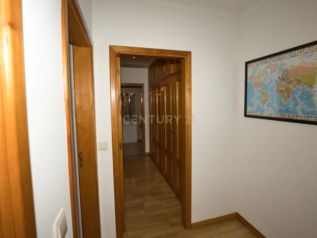 Apartamento T3 com garagem em box e Wallbox | São Domingos de Rana, Cascais - Image 14