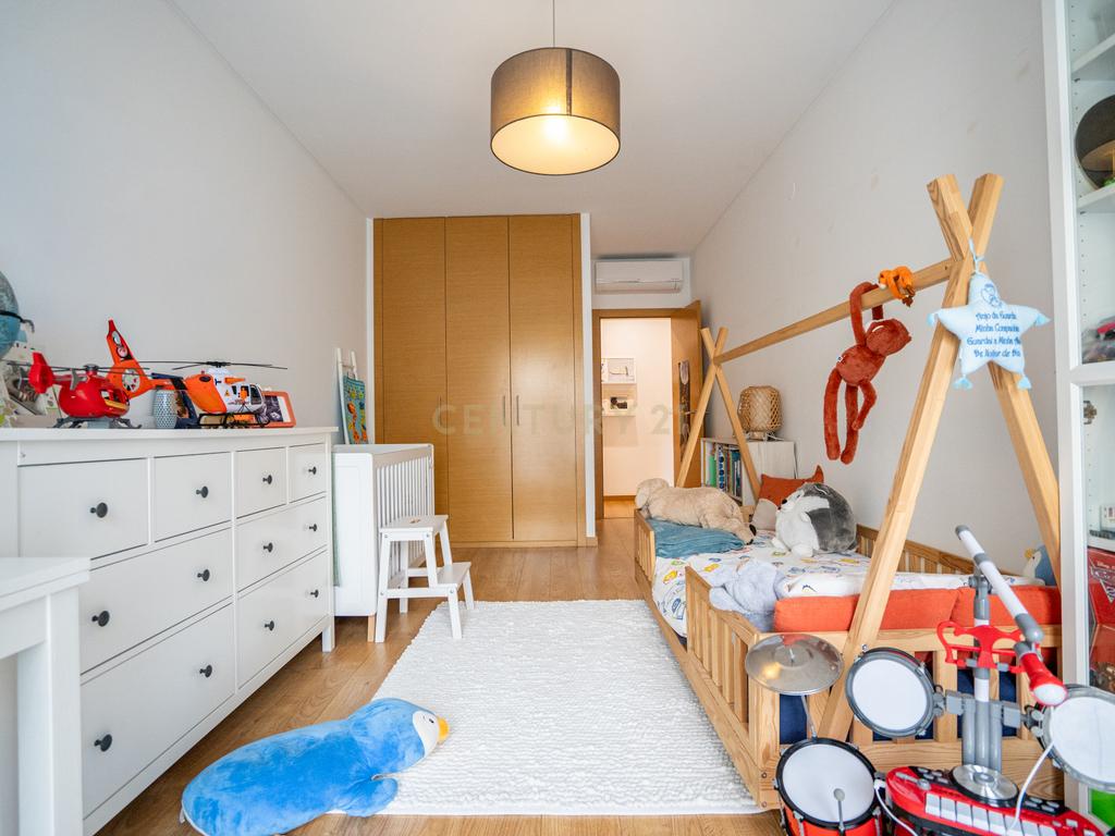 Apartamento T3 na Quinta do Património, em Sacavém. - Image 25
