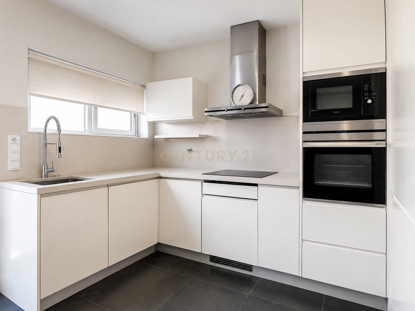 Fotografia 6 de Moradia T4 com Garagem de 170 m² | Senhora da Hora, Matosinhos