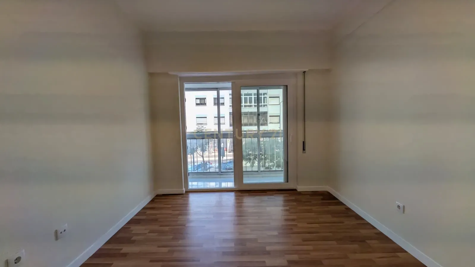 Fotografia 7 de T2 Totalmente Remodelado | 1.º Andar com Elevador | Avenida D. Dinis – Odivelas