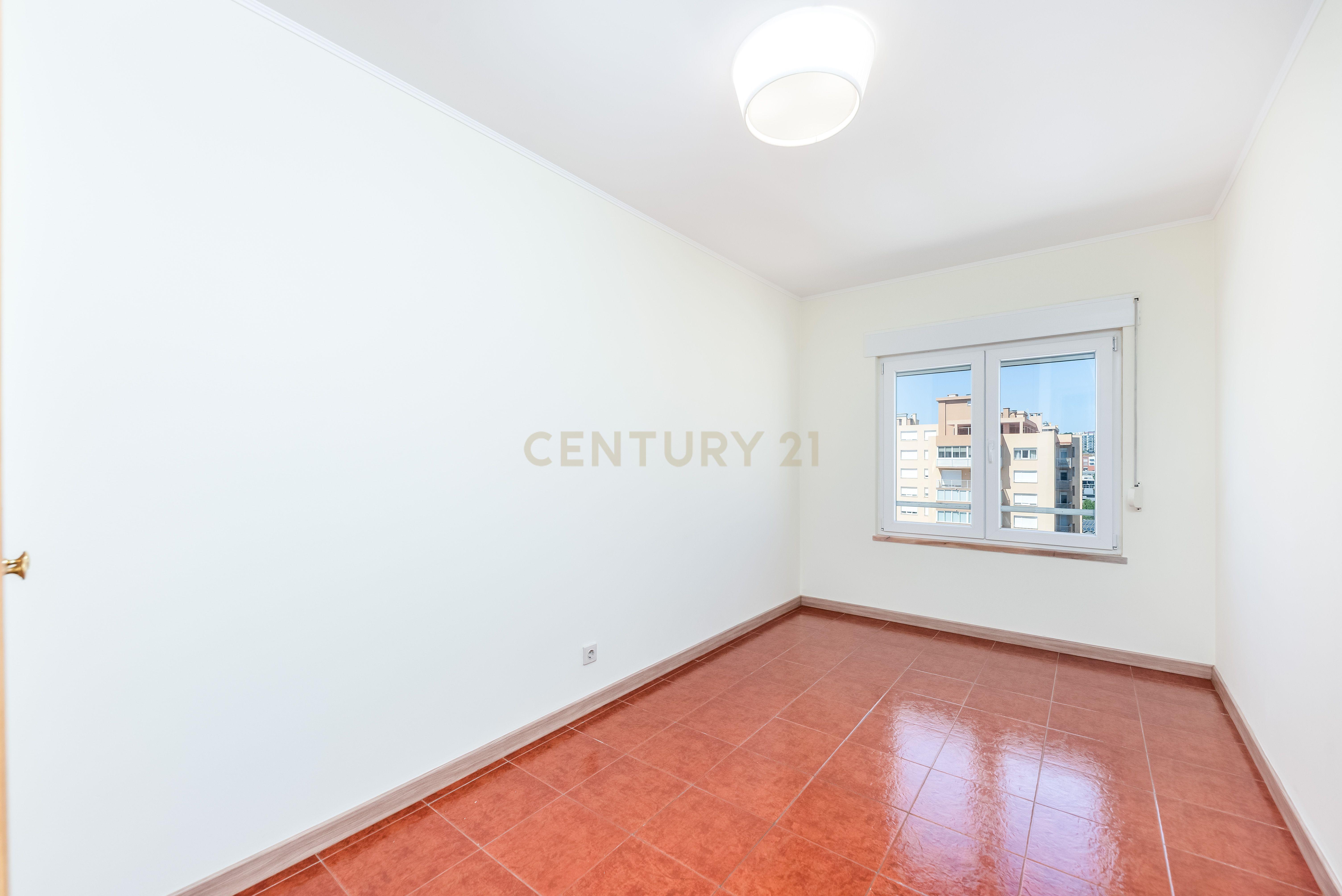 Apartamento T1 à venda em Carnaxide e Queijas, Oeiras — foto 15