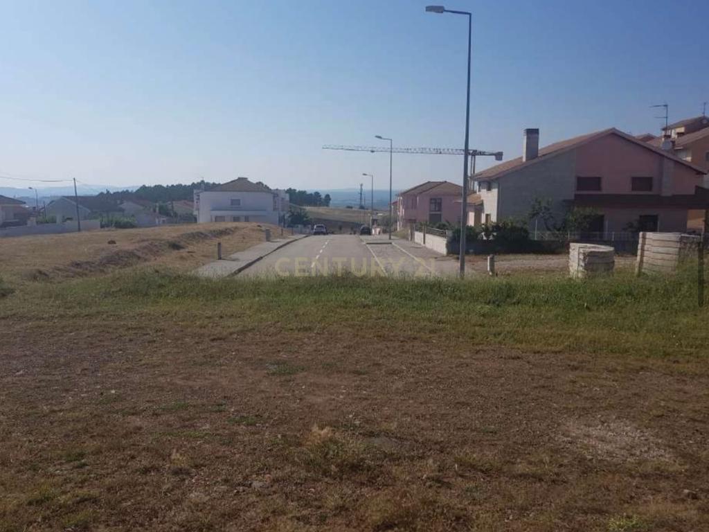 Terreno excepcional em Bragança - HABITAÇÃO PLURIFAMILIAR - Image 6