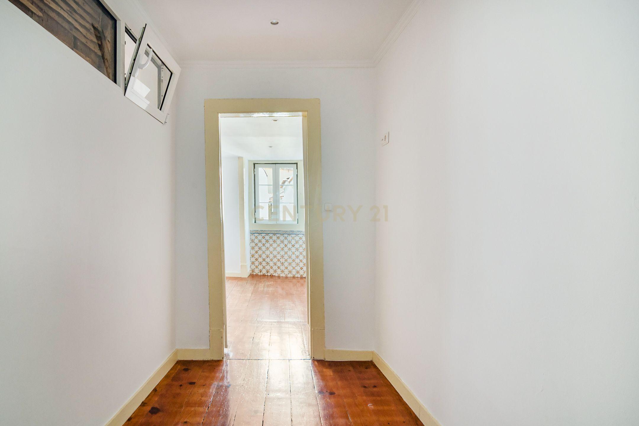 Apartamento T2 à venda em Santa Maria Maior, Lisboa — foto 19