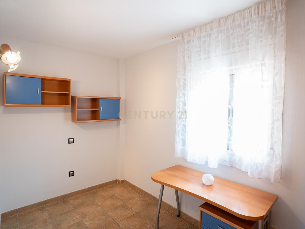  - Image 9