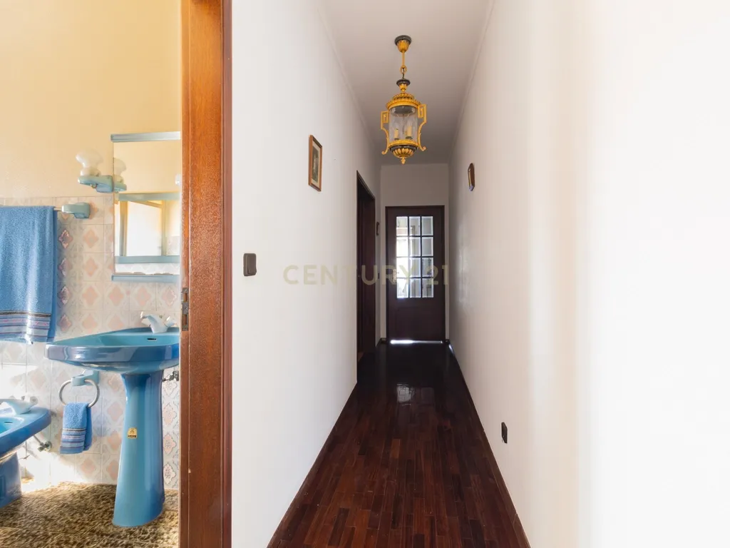 CONJUNTO MORADIA, 4 APARTAMENTOS E PAVILHÃO - Image 27