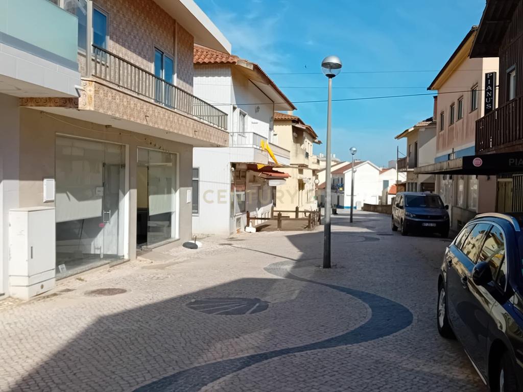 Refúgio à Beira-Mar: Moradia para construir o seu sonho junto a praia da Vieira, Marinha Grande- Leiria - Image 6