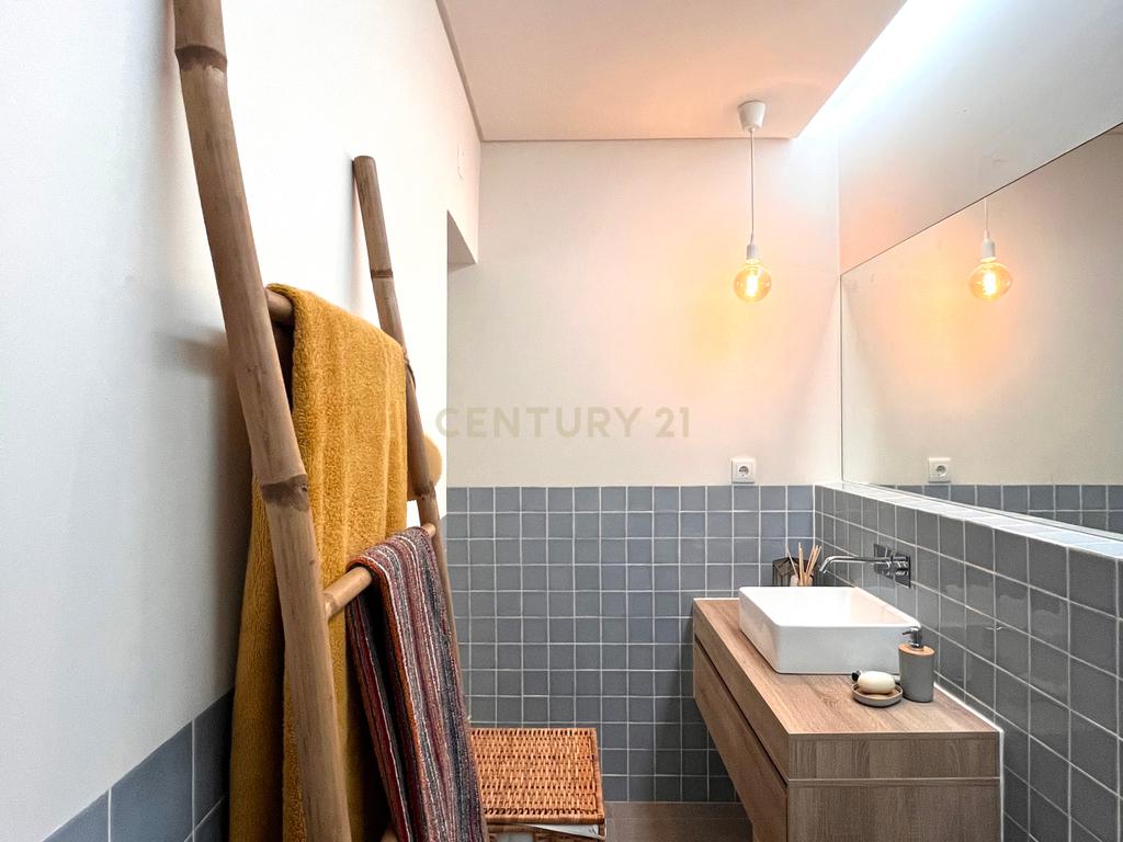Moderno T1 em Lisboa - Perfeito para Viver ou Investir - Image 15