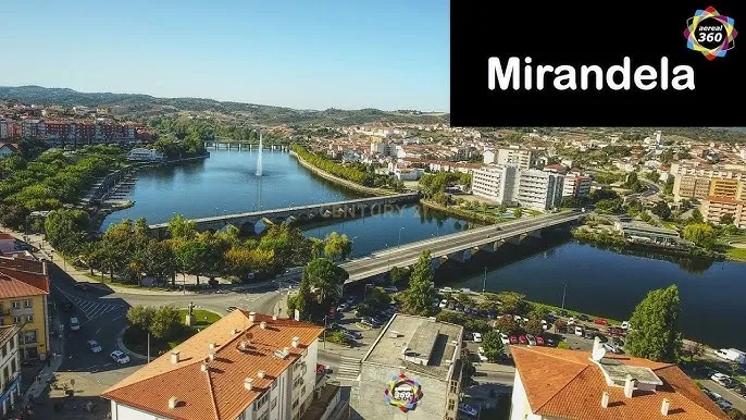 Apartamento T2 com Varanda e Vista Panorâmica em Mirandela - Image 10