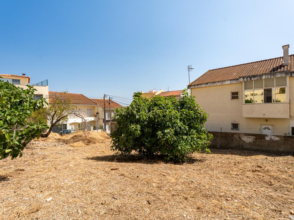 **ESPECTACULAR TERRENO EM LOURES** - Image 11