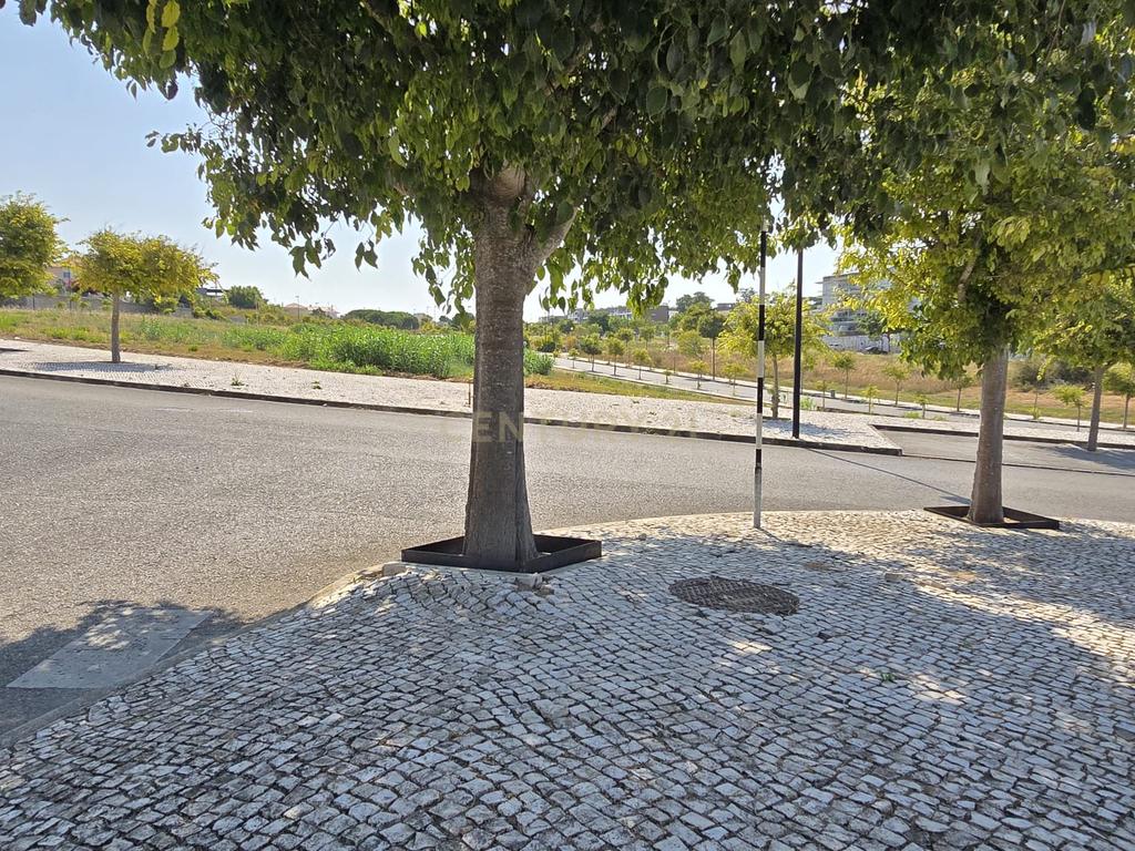 752 m² de Exclusividade num Novo Condomínio na Aldeia dos Capuchos. - Image 26