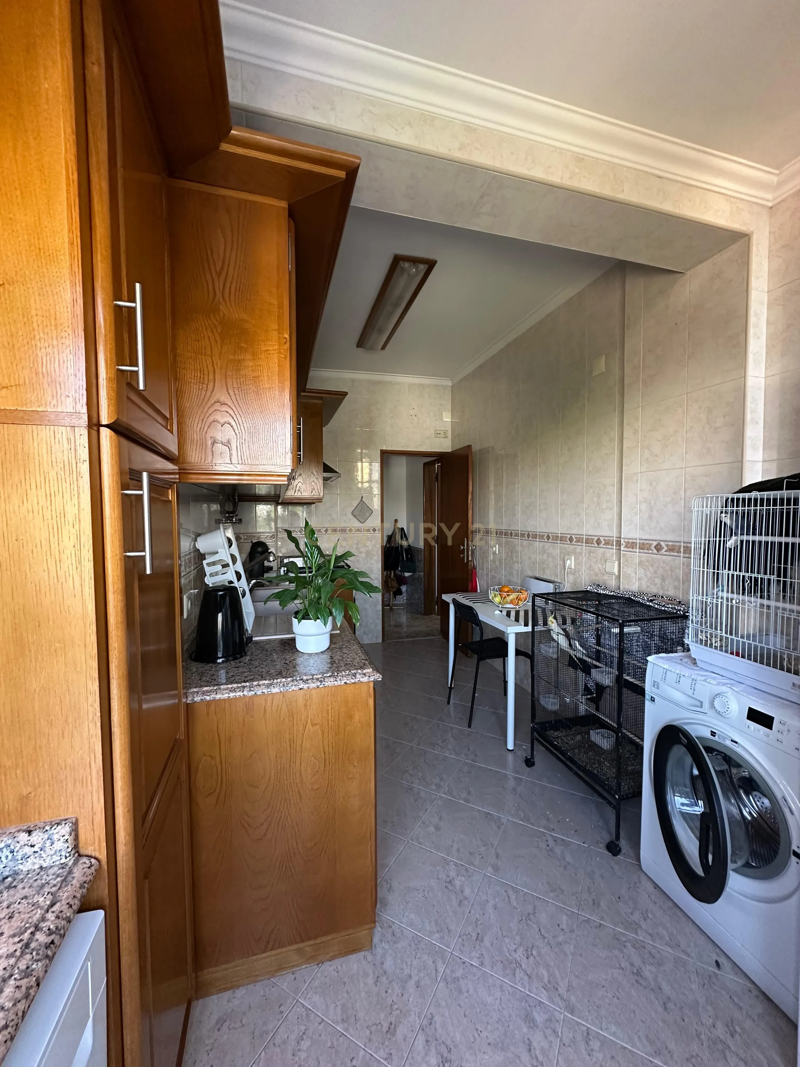 Apartamento T2 com Vista Privilegiada em Amadora - 250.000€ - Image 7