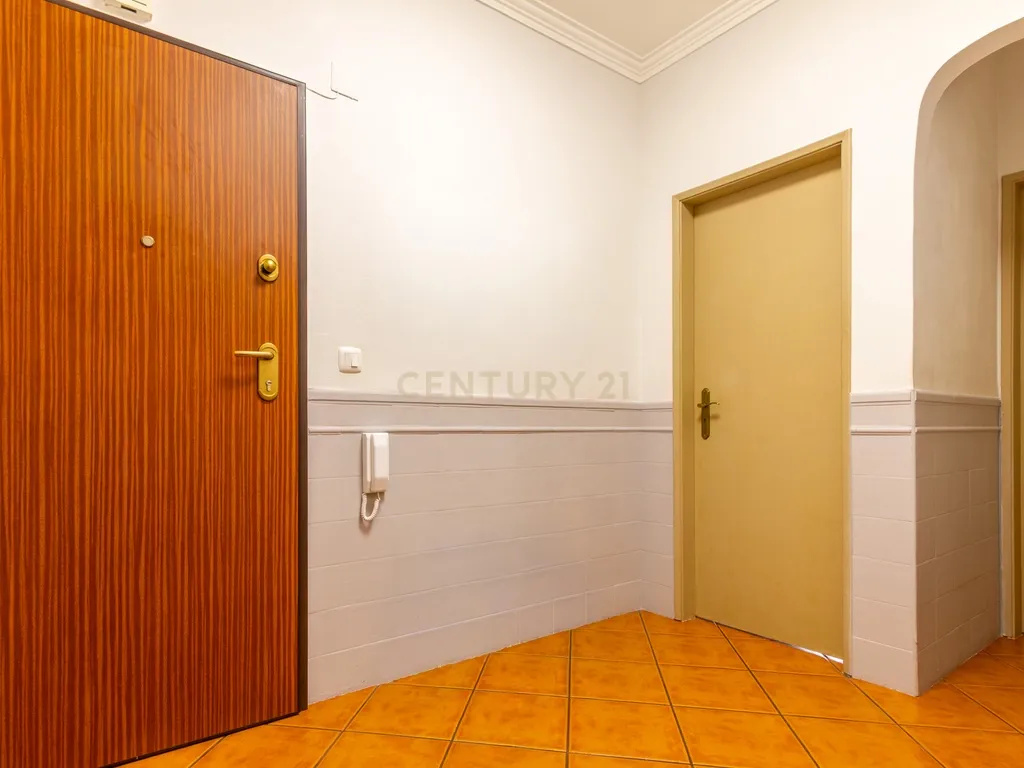 Apartamento T3 Alto do Seixalinho, Barreiro - Image 8