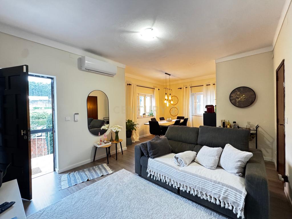 Moradia T3 Renovada em Fragoso - Image 3