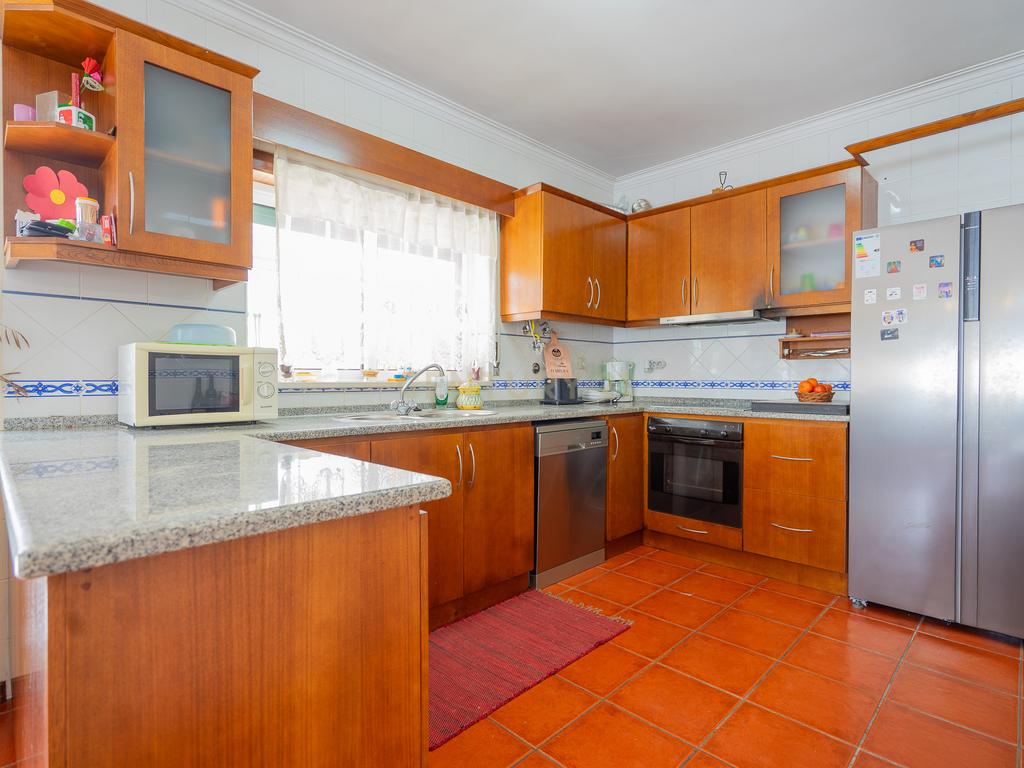 Moradia T4 + 1 - Lousã - Image 7