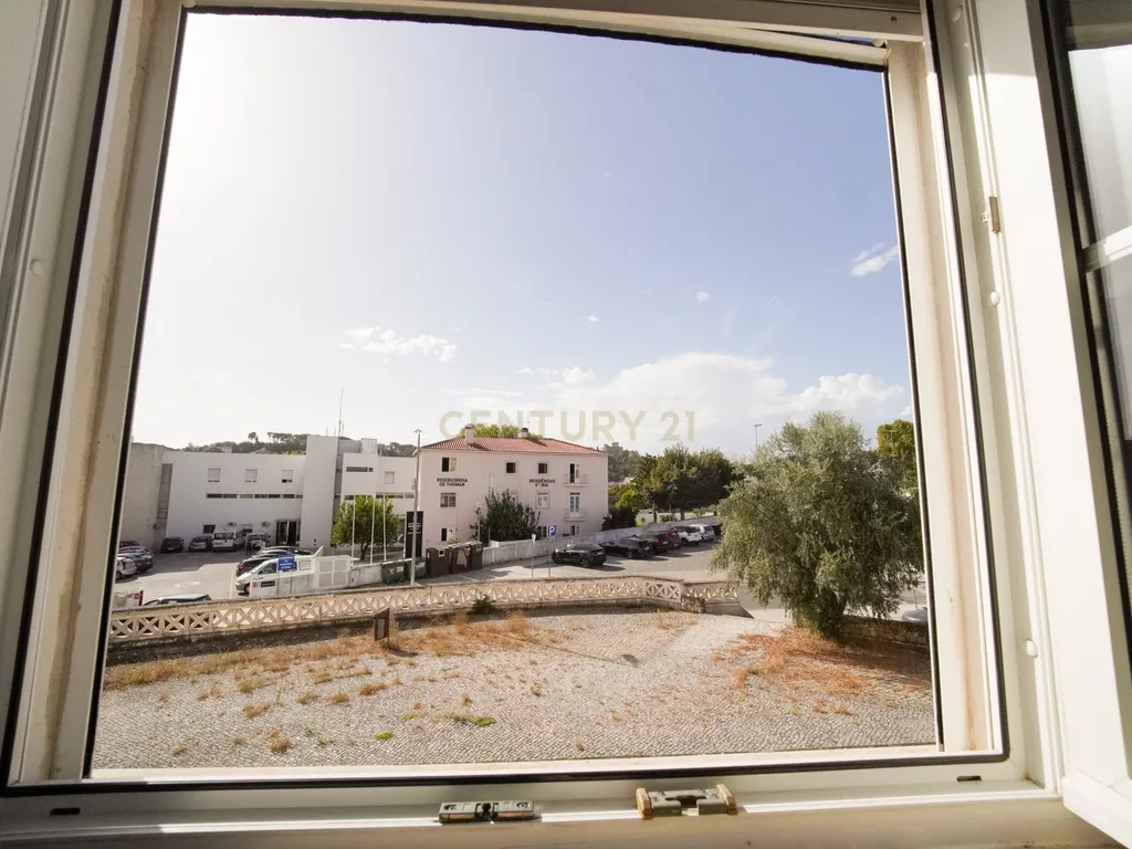 APARTAMENTO T3 | 127M² | ESTACIONAMENTO | TOMAR - Image 4