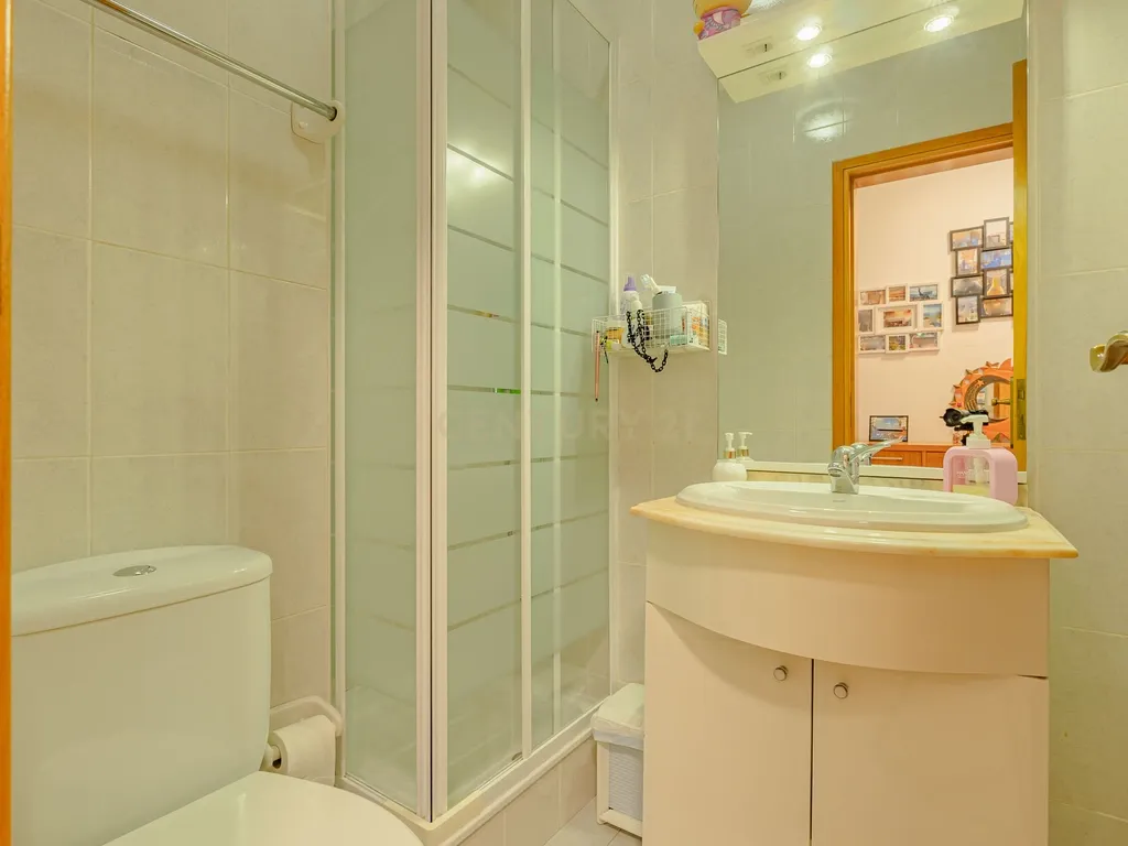 Apartamento T2 com terraço panorâmico – Rio Tinto - Image 17
