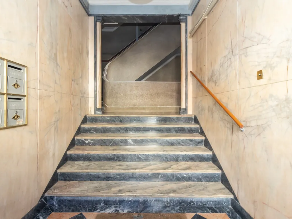 Apartamento t0 para investimento - Image 24