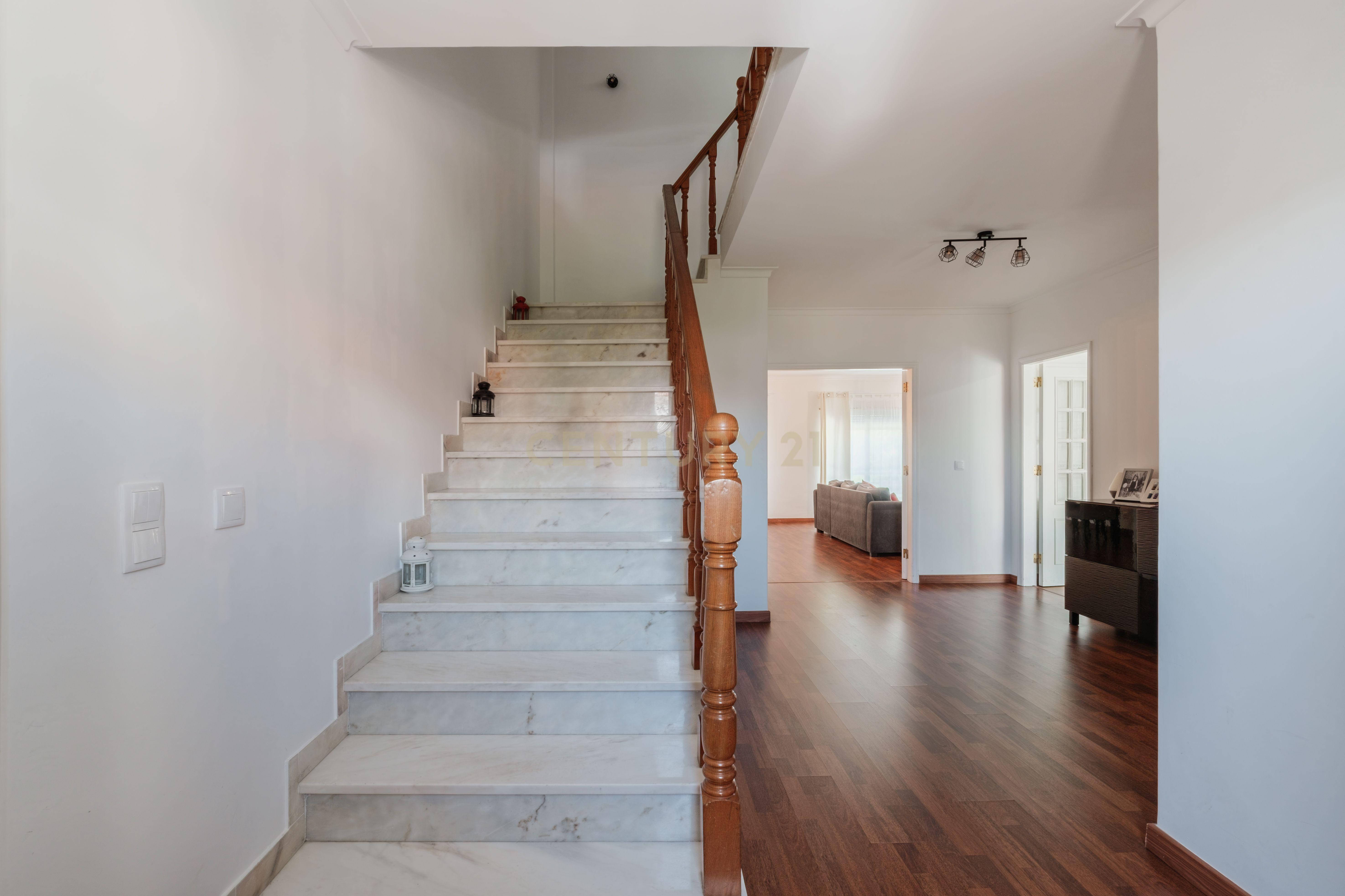 Apartamento T3 à venda em Casal de Cambra, Sintra — foto 13