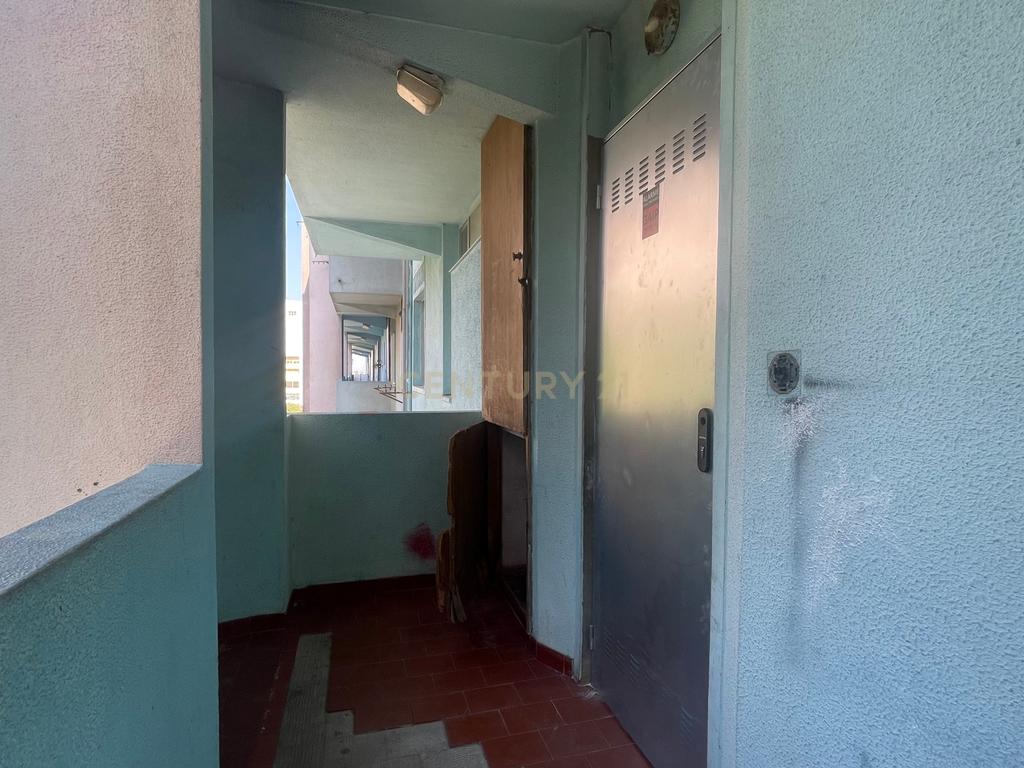 Apartamento T2 para Reabilitar, em São Sebastião, em Setúbal - Image 18