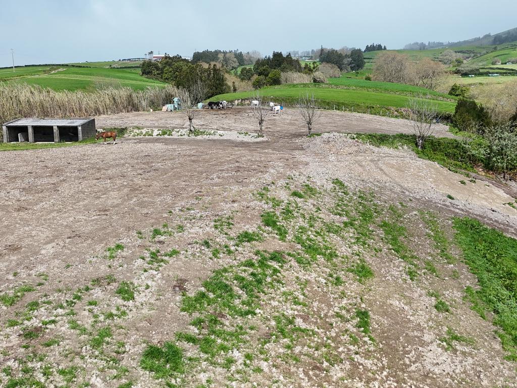 Terreno Urbanizável com Vista Mar e Elevado Potencial Construtivo - Vila Franca do Campo - Image 9