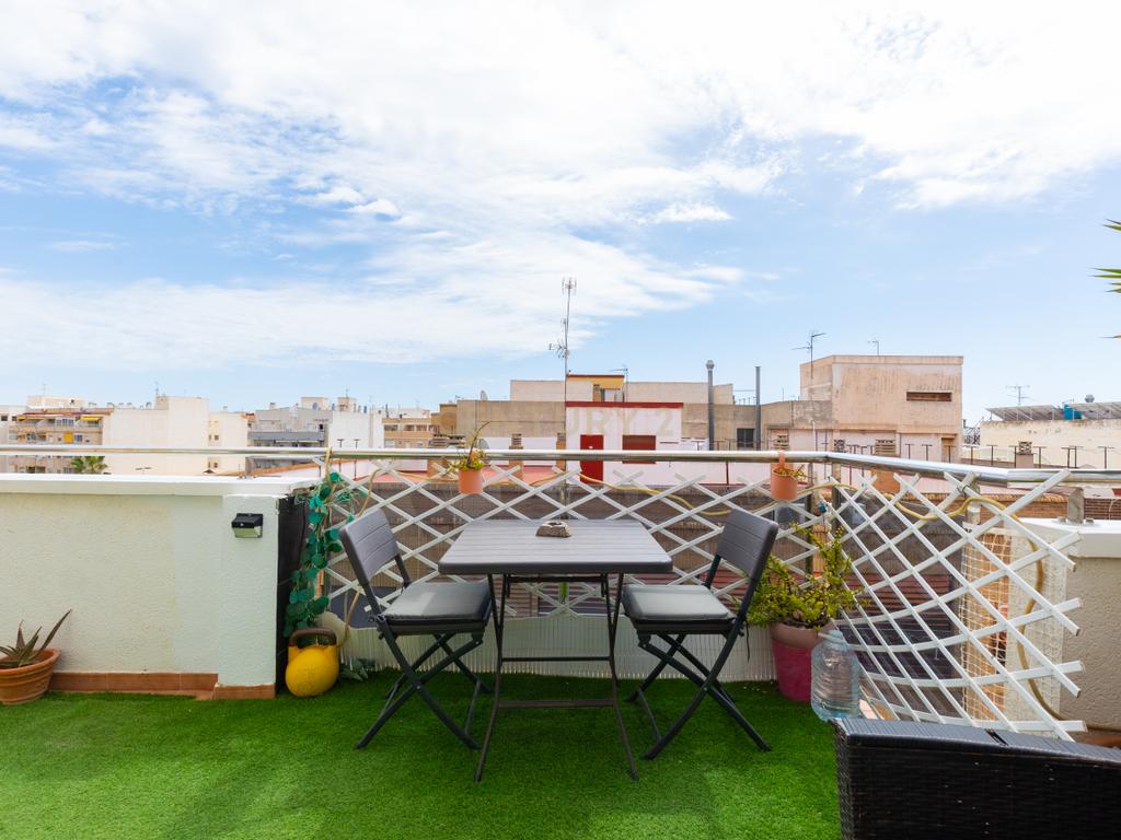 Penthouse com Vista Mar Perto do Centro de Torrevieja - Image 22