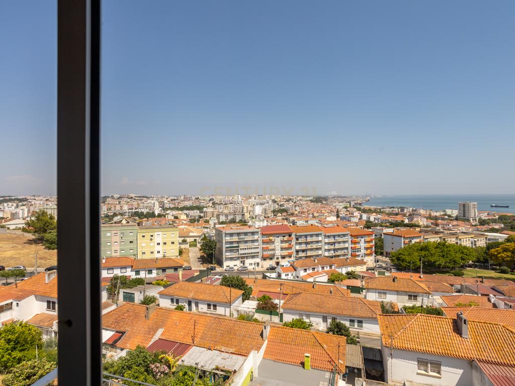 Apartamento T3 com Vista Deslumbrante sobre a Baía de Setúbal – Bairro dos Pescadores, Reboreda - Image 33