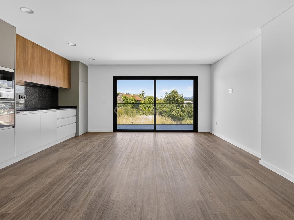 T3 Novo em Ferreiros, Braga | Suíte e 2 Quartos com Closet e Varanda Panorâmica - Image 20