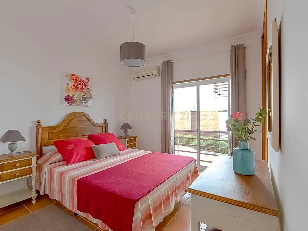 Apartamento T2 com Terraço em Cabanas de Tavira - Image 16