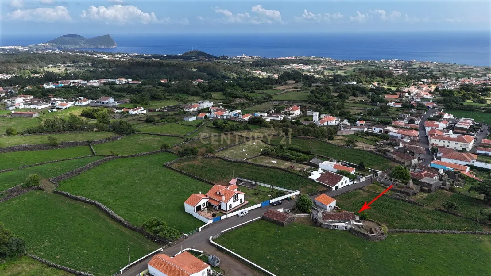 Fotografia 12 de Casa para Recuperação em São Bartolomeu de Regatos