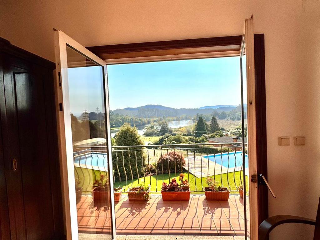 Luxuosa Moradia T5 em Esposende com Vista Deslumbrante - Image 14