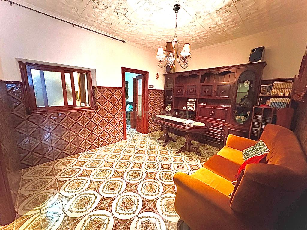 CASA COM PERSONALIDADE EM PEÑARROYA-PUEBLONUEVO (CÓRDOBA) - Image 6
