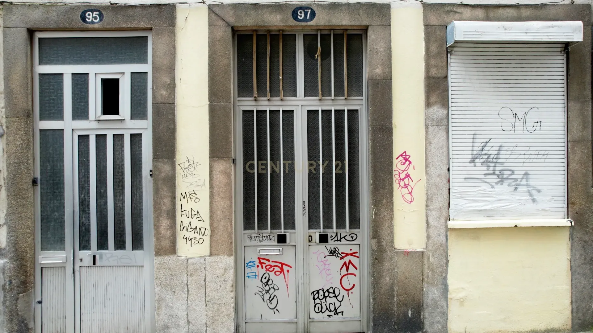 PRÉDIO PARA REABILITAÇÃO À ESTAÇÃO DE METRO TRINDADE - Image 5