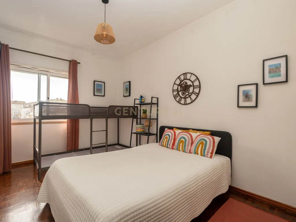 T2 no coração de Peniche | Rua Garrett | Oportunidade para viver ou rentabilizar🚨🚨🚨 - Image 14