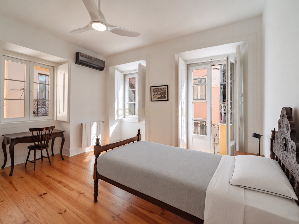 APARTAMENTO DE LUXO NA RUA DE SÃO BENTO — 188 m² | PRÍNCIPE REAL · ESTRELA - Image 50