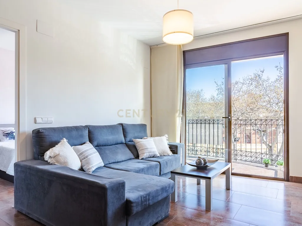 Apartamento amplo de 3 quartos no coração de Vendrell - Image 35