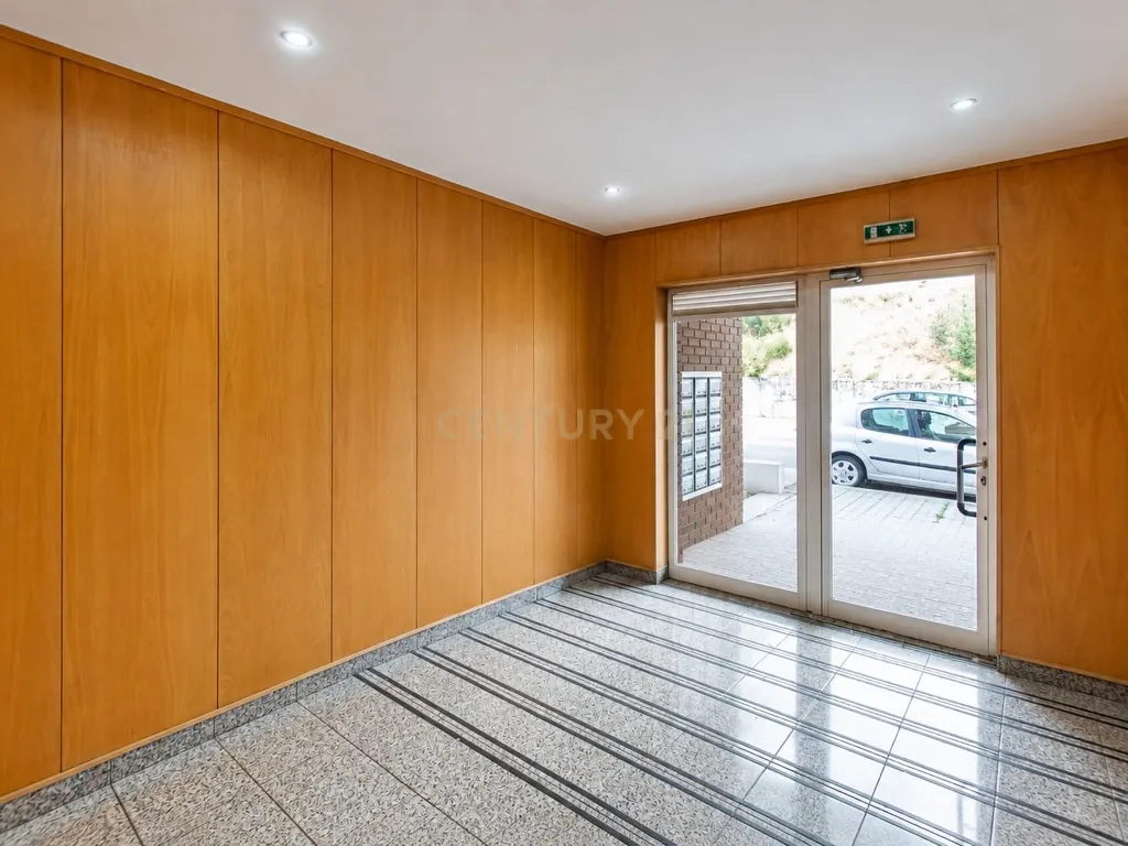 T2 EM ERMESINDE — 106 m², ÁREAS EXTRAORDINÁRIAS E QUALIDADE IMPECÁVEL - Image 24
