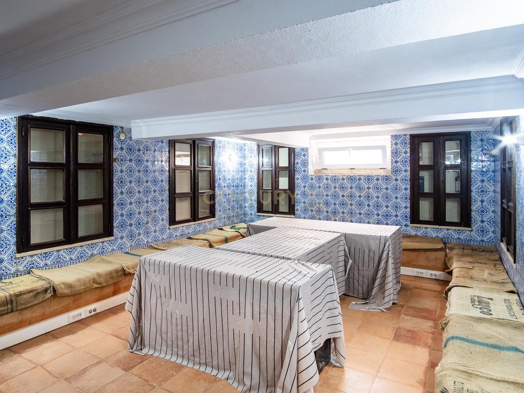 Propriedade Exclusiva no Murtal - Estoril: Moradia de Luxo - Image 34